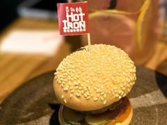 -焱铁烧·黑毛和牛专门店(南宁万象城店)