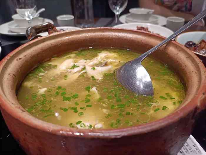 汉煨·老手艺煨汤专门店-"很惊喜的一家店,去之前看地址在武汉站附近.