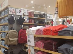 -优衣库(郑州丹尼斯大卫城店)