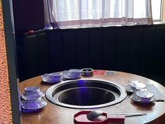 -山里屯铁锅炖·东北菜(康桥店)