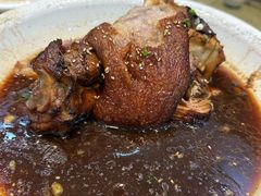 -老码头黑皮肘子锅包肉熏酱水饺(文政街店)