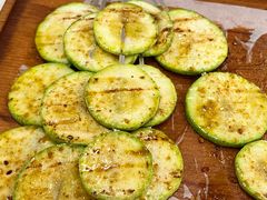 小瓜-白仁仔· 活烤海鲜 宵夜(豫园店)