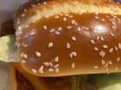 新奥尔良烤鸡腿堡-肯德基(新时代店)