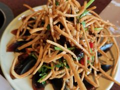 -一棠龙虾•王牌虾球(光谷天地店)