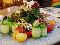 -Mark&Mars Restaurant