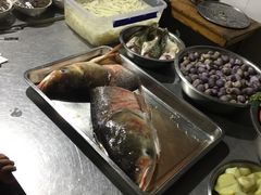 -小六农家乐(崇明西沙湿地店)
