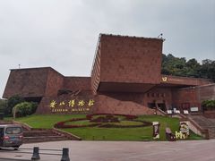 -乐山市博物馆