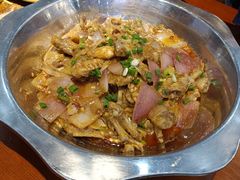 -休记光头香辣蟹干锅(绵竹店)