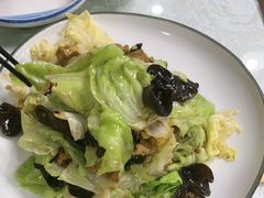 -六和聚传统烤鸭.天津菜(和平店)