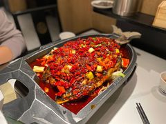 怪味-江边城外烤全鱼(龙德广场店)