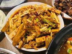 -邱金小炒·30 年盐帮江湖菜(自贡店)