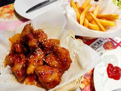C位出道韩式炸鸡-酷公社·榴莲披萨(太原街店)