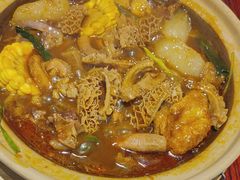 -沙胆彪炭炉牛杂煲(上海日月光广场店)