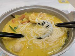 -汤小云火锅米线(钻汇广场店)