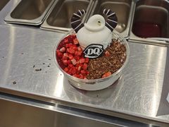 -DQ·蛋糕·冰淇淋(合生汇店)