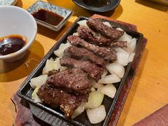 烤牛腹肉沙拉-九州酒场ひこぞう(1号店)
