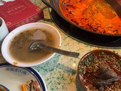 -鸿姐老火锅(疁城新天地店)