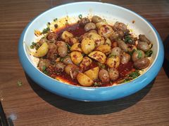 -有红鸡毛店·川菜(建设路店)