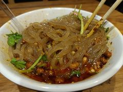 -万记麻辣烫国展总店