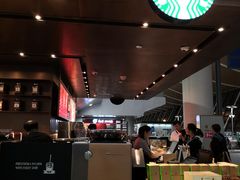 -星巴克(浦东机场T2到达店)