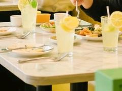 -绿柠食堂(北外滩店)
