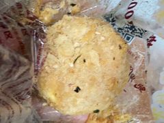 -鲍师傅糕点(江苏路店)