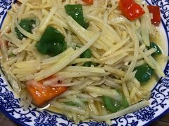 -阿鹏故事云南野生菌火锅(人民路店)