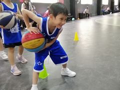 -东方启明星篮球培训(击掌校区)