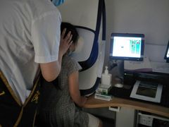 -大连何氏眼科医院
