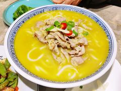 -月枫江南小馆(绿地缤纷广场店)