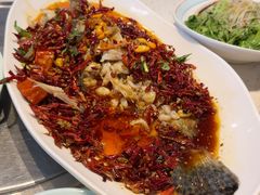 -巧克力渔家.小船海鲜胶东菜(万平口店)