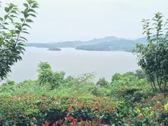 半山温泉-天目湖涵田半山温泉水乐园