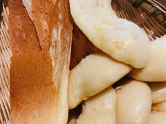 锅边馍馍-有红鸡毛店·川菜(建设路店)