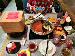 -一绪に寿喜烧(荟聚店)