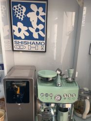 -靓芙泉专研痘痘肌