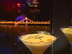 -大连君悦酒店 · VIVA(星海广场店)