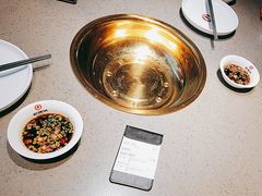 -老佛爷铜炉蛙锅(东门老街店)