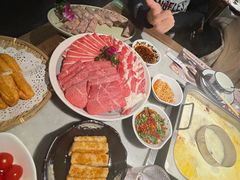 -尚尚仙·酸汤猪手·猪肚鸡火锅(华联万柳购物中心店)