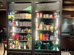 -星巴克臻选(南京金茂览秀城店)