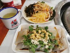 猪皮冻-70後铁锅炖(坡博总店)