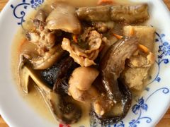 土鸡野生菌火锅-七采菌园·石锅鱼野生菌火锅(环城北路店)