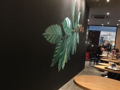 大堂-星巴克(宁波东门银泰店)