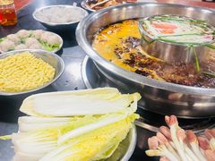 -邓莽子老火锅(中兴路总店)