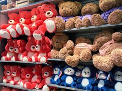 -潮品挚尚(五角场苏宁易购店)