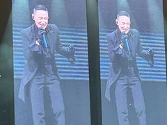 -宝能国际体育演艺中心