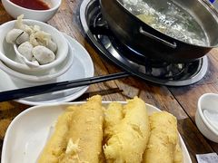 香香脆脆炸鱼肚-章记正宗南岗鱼蛋火锅