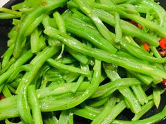 清炒四季豆-本来精品川菜(嘉里中心店)