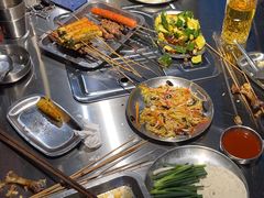 -马路牙子烧烤音乐酒馆(望京店)