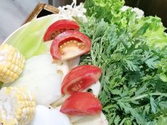 -热火朝天鲜切牛肉火锅(南强街巷店)