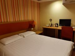 -如家酒店·neo(福州五一广场南门兜地铁站店)